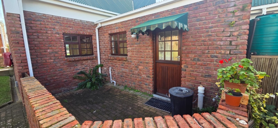 2 Bedroom Property for Sale in Stilbaai Wes Western Cape